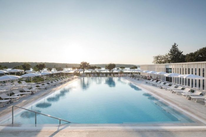 Falkensteiner-Hotel-Park-piscina